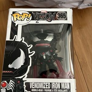 Funko minimized Iron Man bobble head